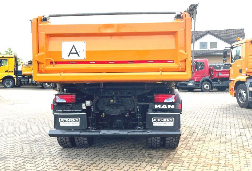 MAN TG-S 26.440 6x4 3-Achs Kipper Bordmatik - Tipper: picture 5 MAN TG-S 26.440 6x4 3-Achs Kipper Bordmatik - Tipper: picture 5