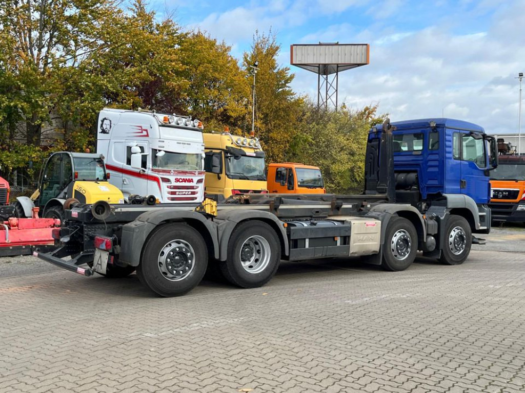 MAN TG-S Abrollkipper 35.360 8x2 BL Meiller 30 to, Funk - Hook lift truck: picture 5 MAN TG-S Abrollkipper 35.360 8x2 BL Meiller 30 to, Funk - Hook lift truck: picture 5
