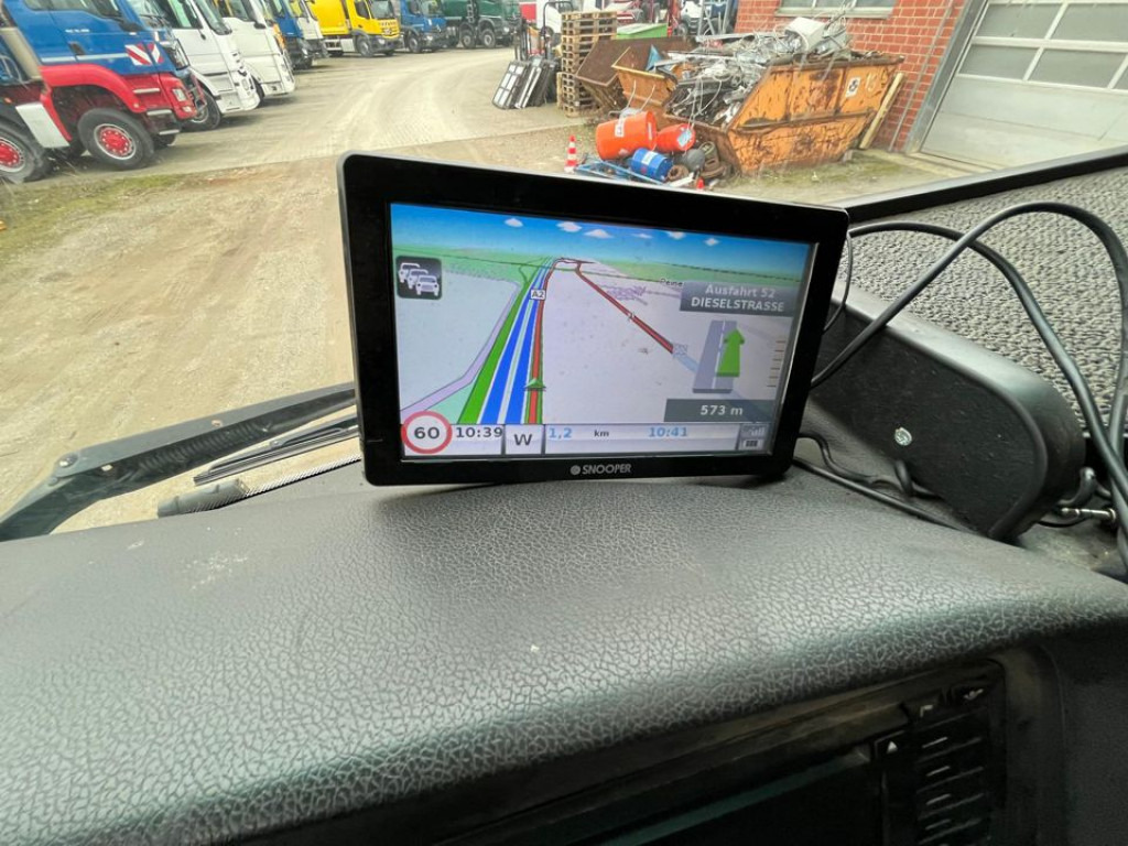 MAN TG-X 26.400 6x2 Pritsche Heckkran Palfinger PK 34002 - Dropside/ Flatbed truck, Crane truck: picture 2 MAN TG-X 26.400 6x2 Pritsche Heckkran Palfinger PK 34002 - Dropside/ Flatbed truck, Crane truck: picture 2