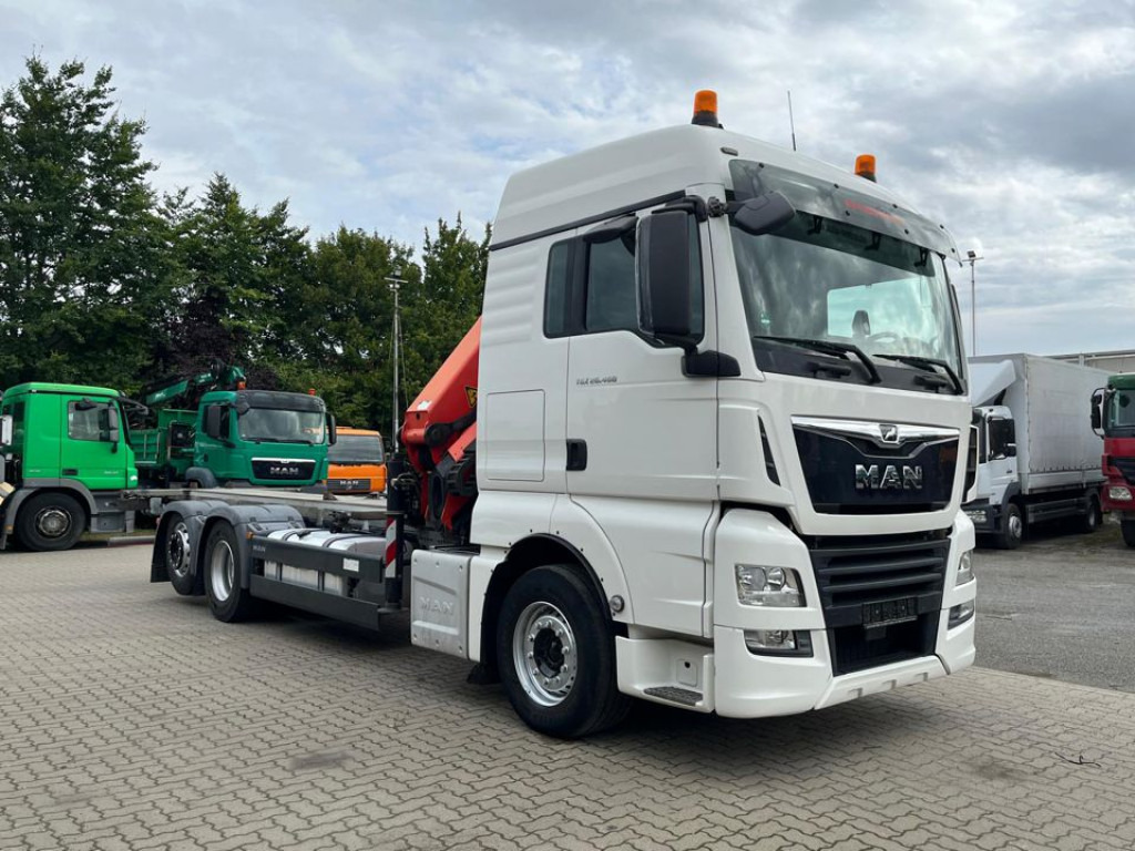 Dropside/ Flatbed truck, Crane truck MAN TG-X 26.460 6x2-2 BL Pritsche Kran PK 24.001 Funk Lenk: picture 8 Dropside/ Flatbed truck, Crane truck MAN TG-X 26.460 6x2-2 BL Pritsche Kran PK 24.001 Funk Lenk: picture 8