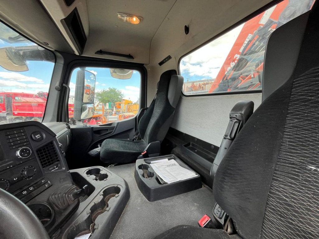 MERCEDES-BENZ Arocs 1835 K 2-Achs Kipper Kran Atlas 126.3 - Tipper, Crane truck: picture 4 MERCEDES-BENZ Arocs 1835 K 2-Achs Kipper Kran Atlas 126.3 - Tipper, Crane truck: picture 4