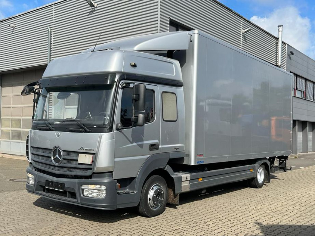 MERCEDES-BENZ Atego 818 L Möbelkoffer LBW Möbelkoffer gr.Fhs+Sitzreihe - Closed box van: picture 1 MERCEDES-BENZ Atego 818 L Möbelkoffer LBW Möbelkoffer gr.Fhs+Sitzreihe - Closed box van: picture 1