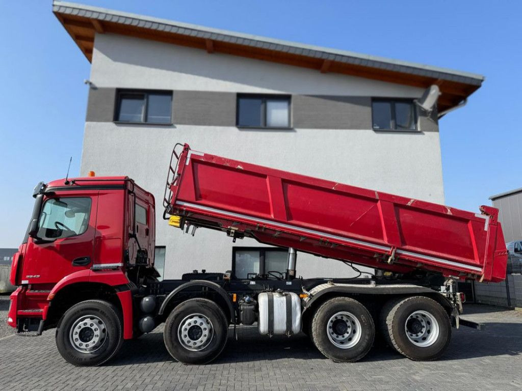 Mercedes-Benz Arocs 3243 8x4 4-Achs Kipper Bordmatik - Tipper: picture 3 Mercedes-Benz Arocs 3243 8x4 4-Achs Kipper Bordmatik - Tipper: picture 3