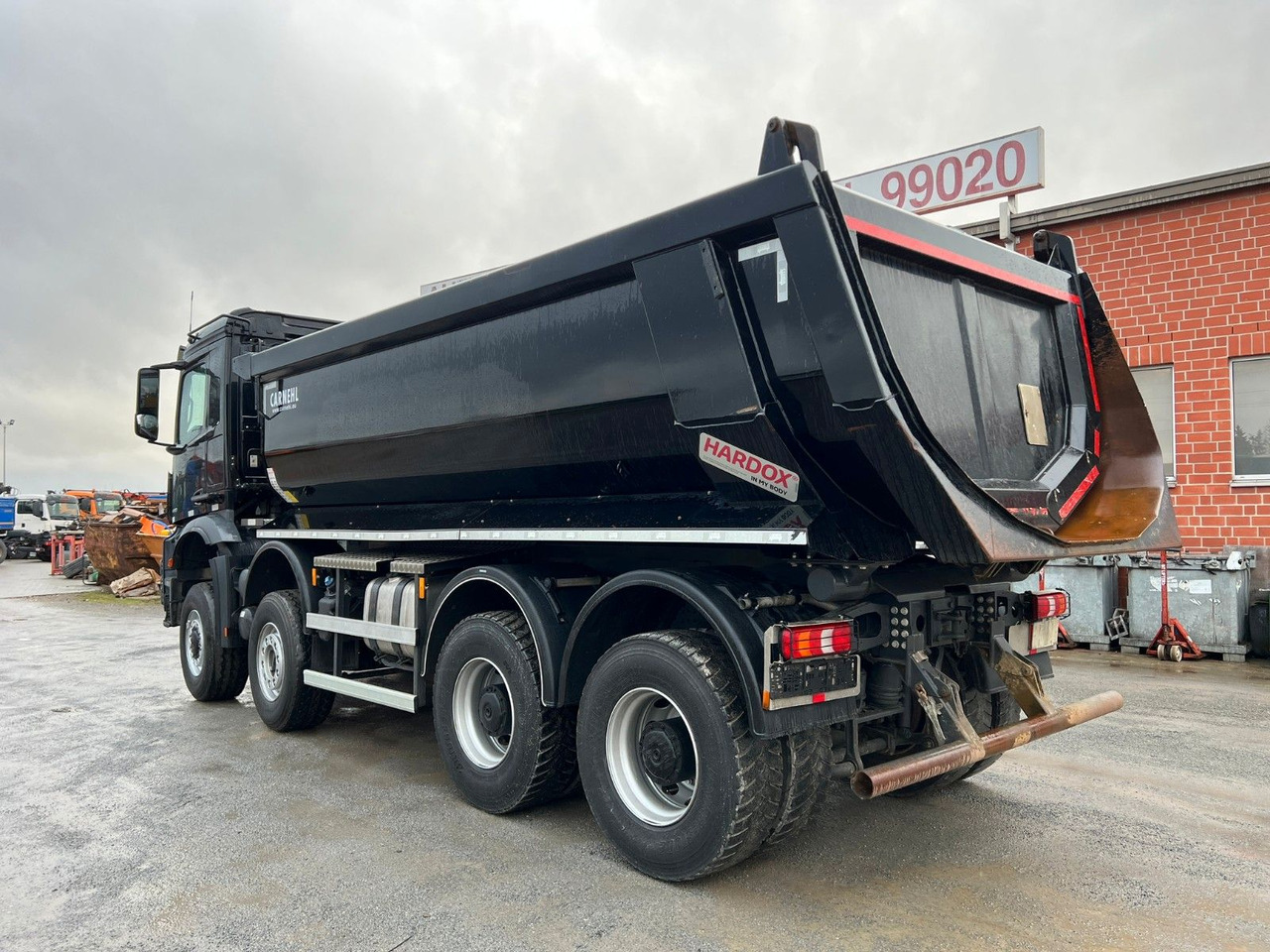 Mercedes-Benz Arocs 4145 8x6 Mudenkipper - Tipper: picture 4 Mercedes-Benz Arocs 4145 8x6 Mudenkipper - Tipper: picture 4