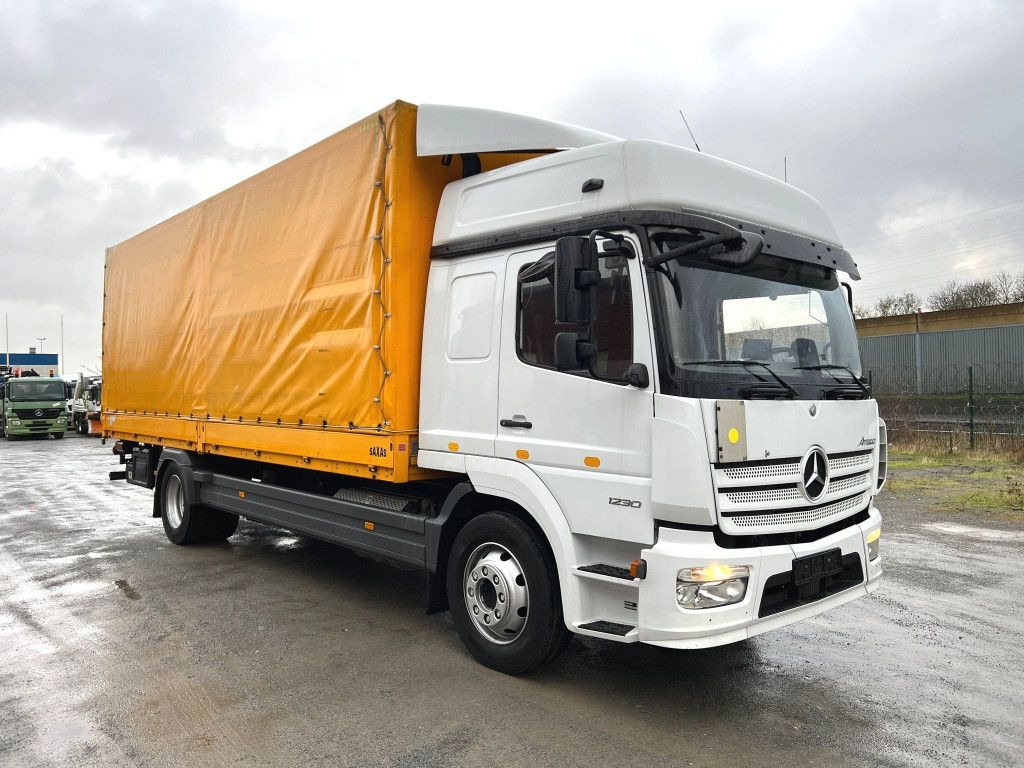 Mercedes-Benz Atego 1230 L Pritsche LBW Lg.Fhs/Hochd. 7,2m+LBW - Dropside/ Flatbed truck: picture 2 Mercedes-Benz Atego 1230 L Pritsche LBW Lg.Fhs/Hochd. 7,2m+LBW - Dropside/ Flatbed truck: picture 2