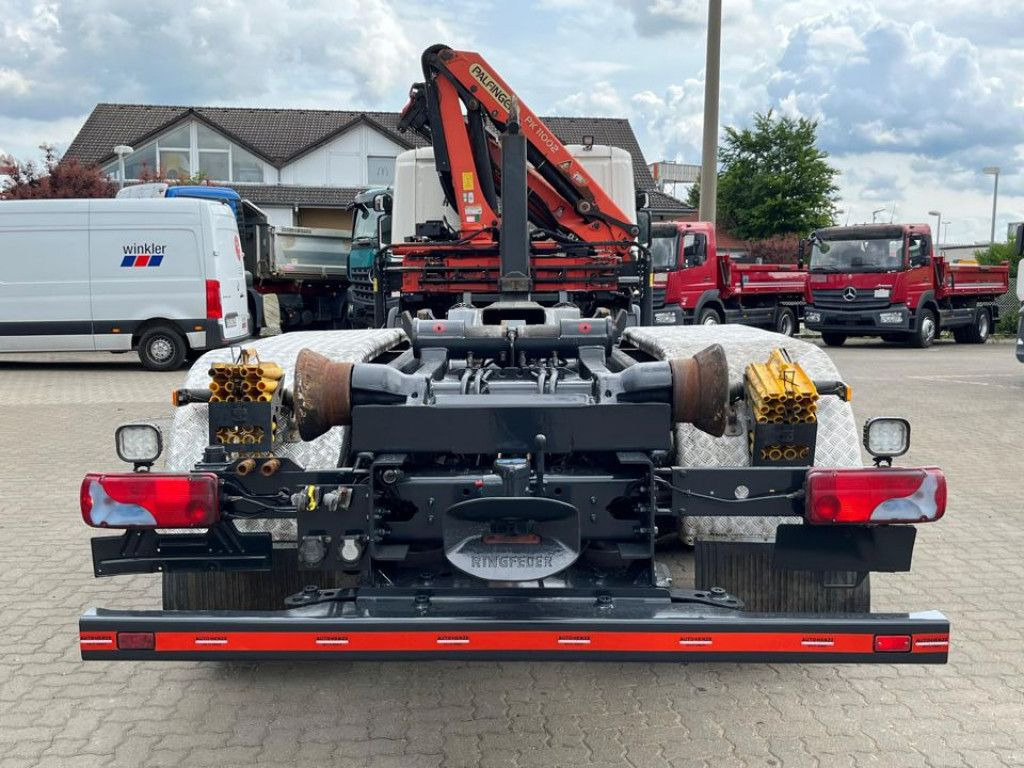 Scania P 360 6x2 Abrollkipper mit Kran Lift/Lenkachse Scania P 360 6x2 Abrollkipper mit Kran Lift/Lenkachse - Hook lift truck, Crane truck: picture 5 Scania P 360 6x2 Abrollkipper mit Kran Lift/Lenkachse Scania P 360 6x2 Abrollkipper mit Kran Lift/Lenkachse - Hook lift truck, Crane truck: picture 5