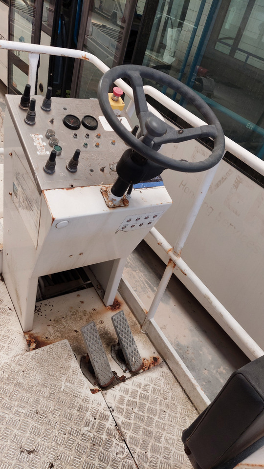 CLT-8 speedloader FMC - Aircraft cargo loader: picture 4 CLT-8 speedloader FMC - Aircraft cargo loader: picture 4