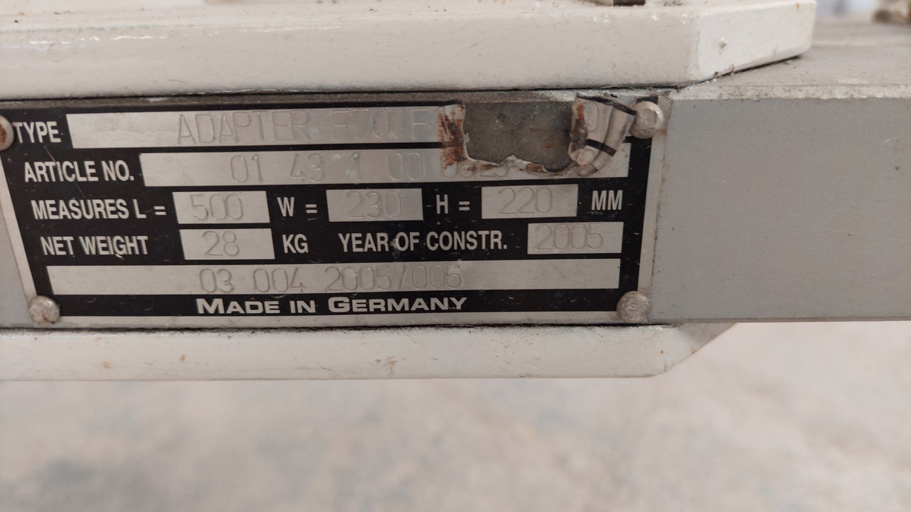 Towbar FSST F70/F100 Fladung - Ground support equipment: picture 2 Towbar FSST F70/F100 Fladung - Ground support equipment: picture 2