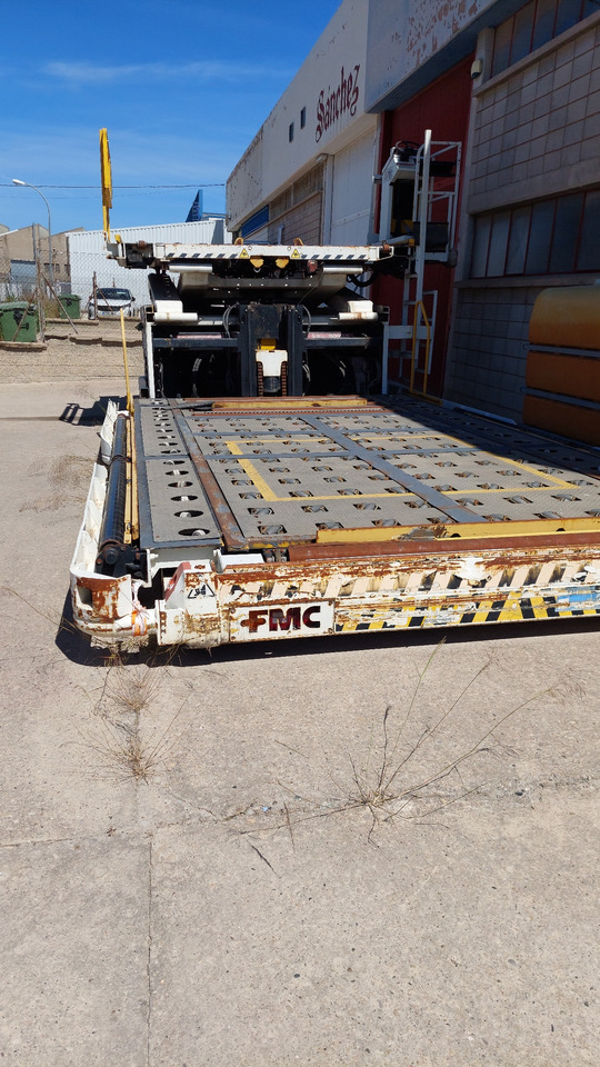 Aircraft cargo loader Lower deck loader FMC/JBT C15W: picture 6