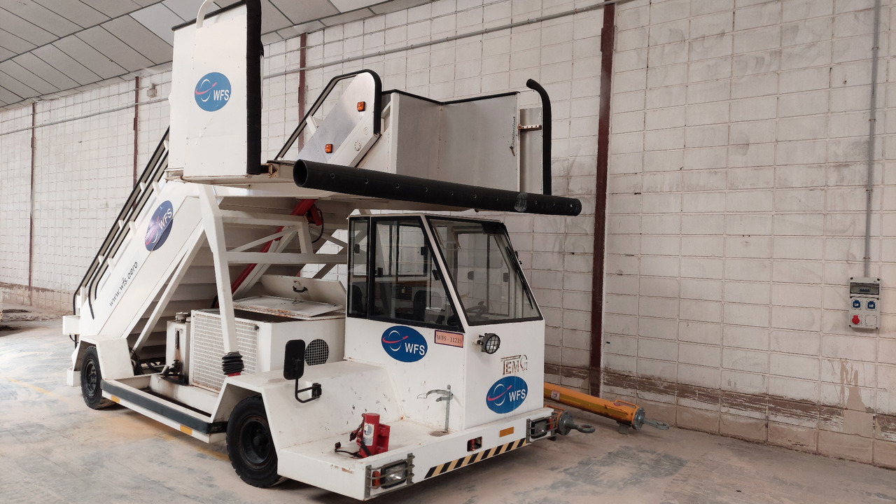 TG-2244 TEMG Passenger stairs - Passenger stairs: picture 1 TG-2244 TEMG Passenger stairs - Passenger stairs: picture 1