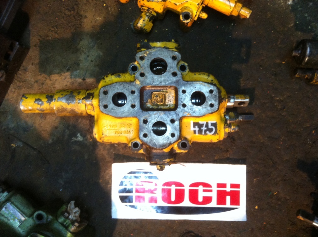 PARKER 12882 903824 - 1 SEKCYJNY - Hydraulic valve for Construction machinery: picture 1 PARKER 12882 903824 - 1 SEKCYJNY - Hydraulic valve for Construction machinery: picture 1