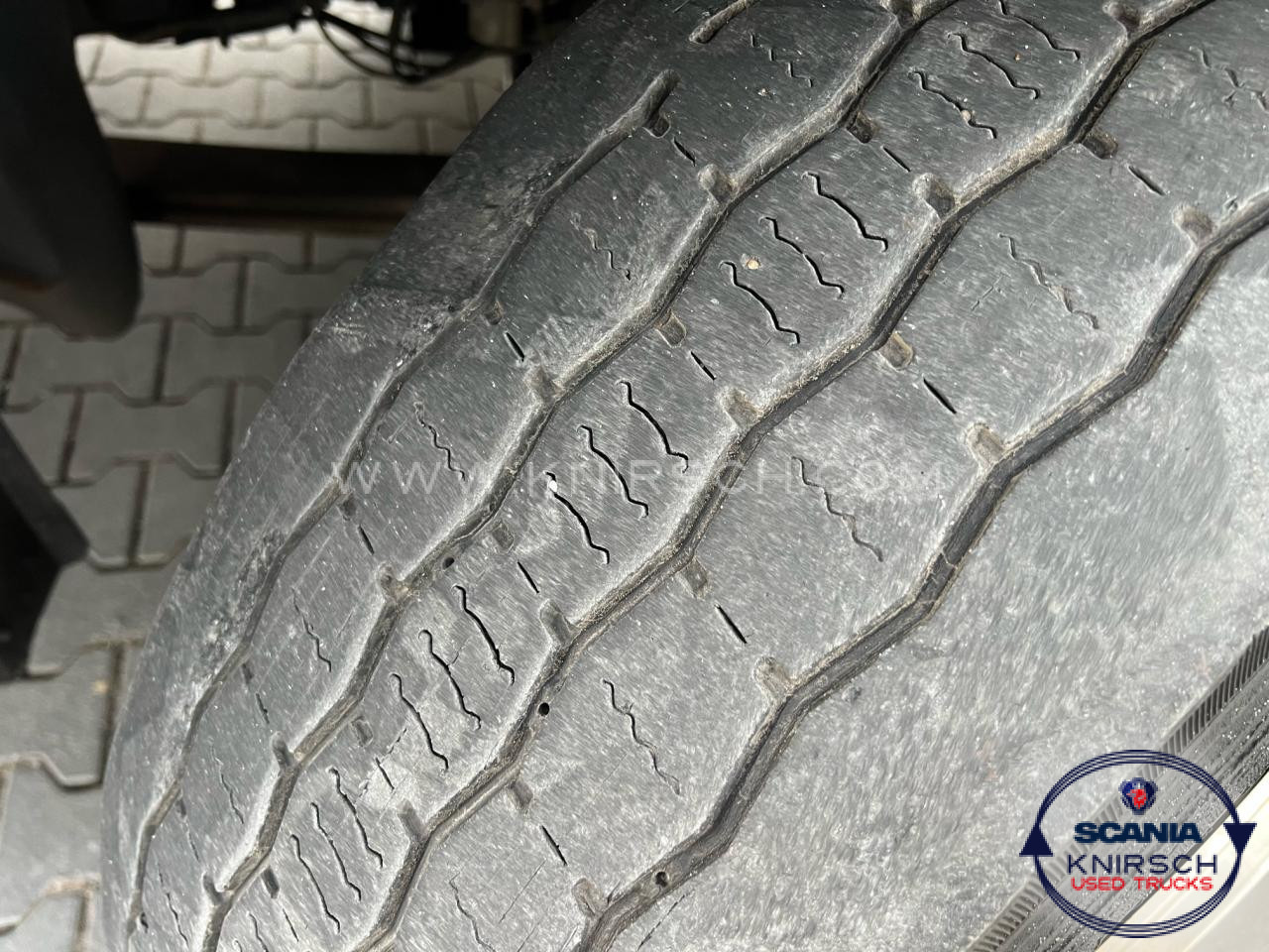 SCANIA P 270 DB4x2MNA - Box truck: picture 4 SCANIA P 270 DB4x2MNA - Box truck: picture 4