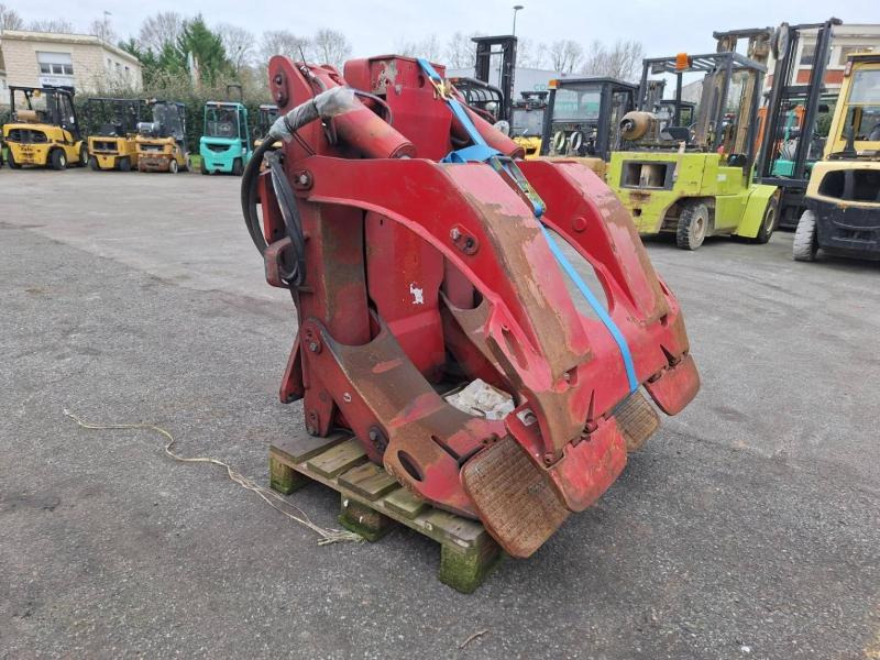 Bolzoni BOL7T - Clamp for Material handling equipment: picture 4 Bolzoni BOL7T - Clamp for Material handling equipment: picture 4