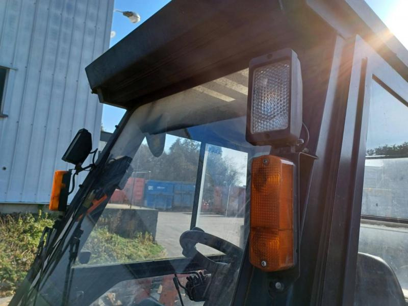 Caterpillar DP50K2 - Diesel forklift: picture 5 Caterpillar DP50K2 - Diesel forklift: picture 5