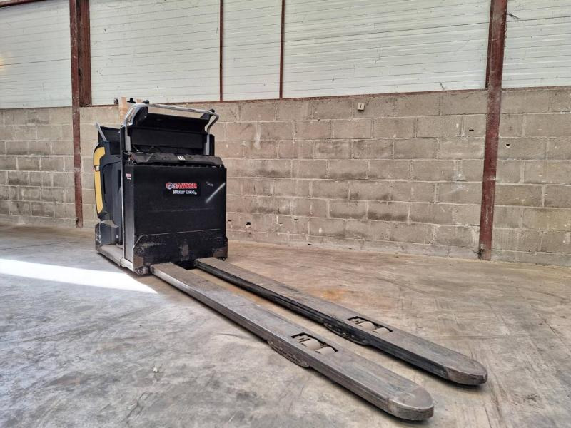 Caterpillar NO20NE - Order picker: picture 3 Caterpillar NO20NE - Order picker: picture 3