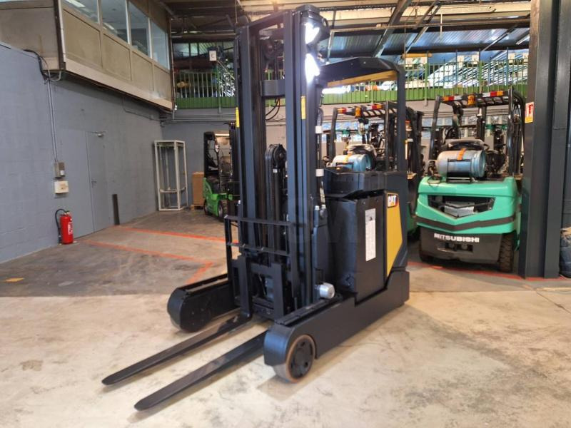 Caterpillar NR20N2H - Reach truck: picture 3 Caterpillar NR20N2H - Reach truck: picture 3