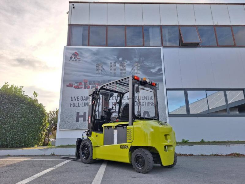 Clark GEX40 - Electric forklift: picture 4 Clark GEX40 - Electric forklift: picture 4