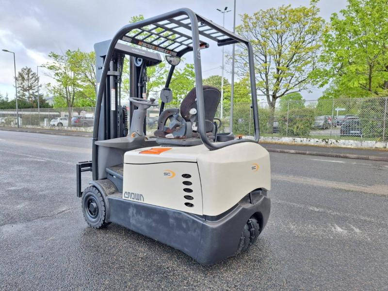 Crown SC5340-1.6 - Electric forklift: picture 4 Crown SC5340-1.6 - Electric forklift: picture 4