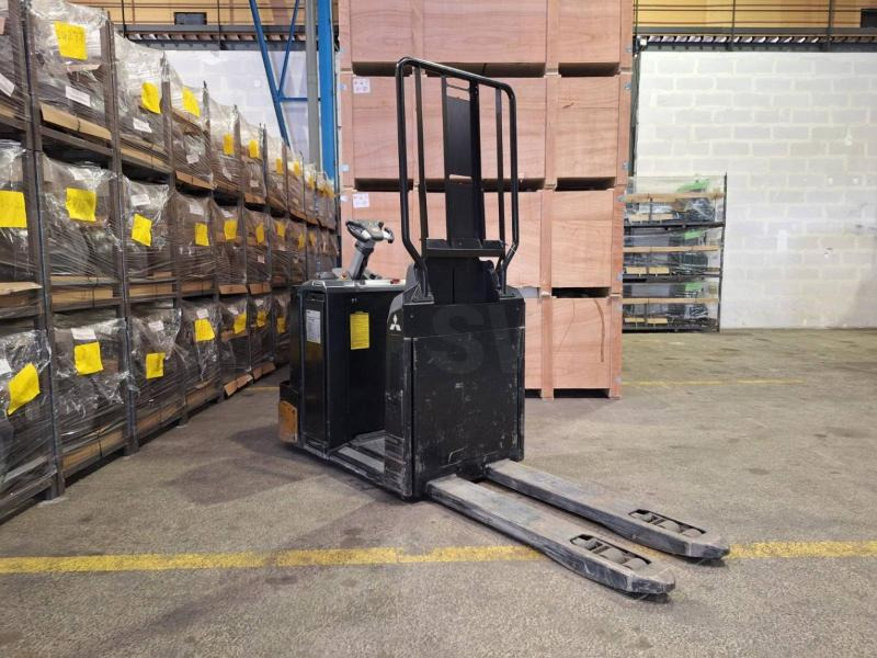 Mitsubishi OPB20N2 - Order picker: picture 5 Mitsubishi OPB20N2 - Order picker: picture 5