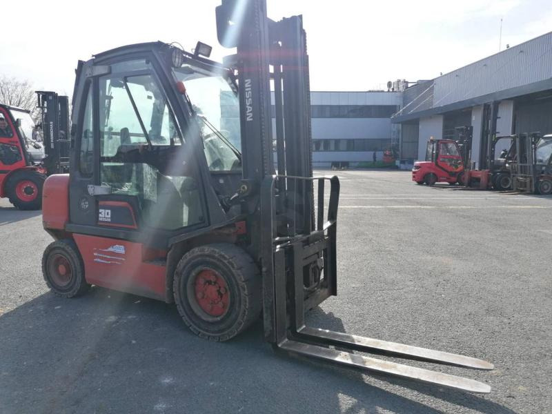 Nissan FGDO2A30Q - Diesel forklift: picture 1 Nissan FGDO2A30Q - Diesel forklift: picture 1