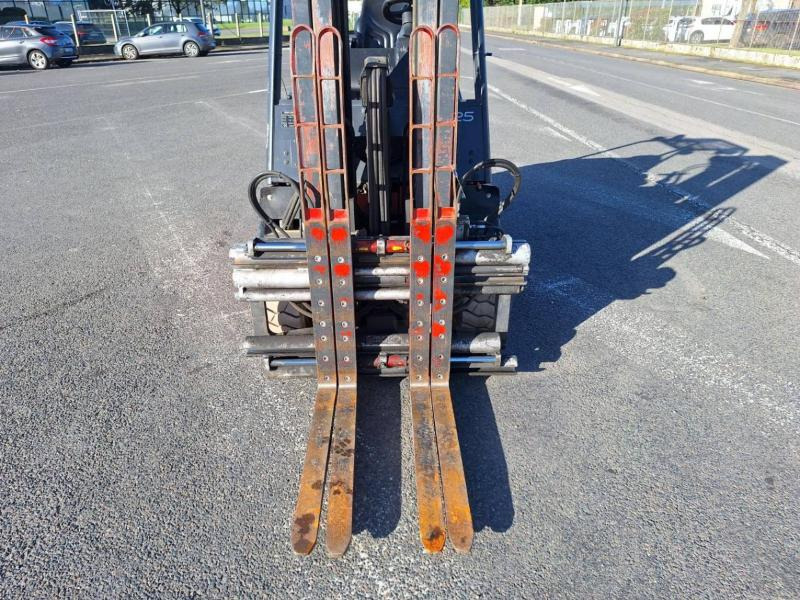 Seith DPK25C - Forks for Material handling equipment: picture 2 Seith DPK25C - Forks for Material handling equipment: picture 2