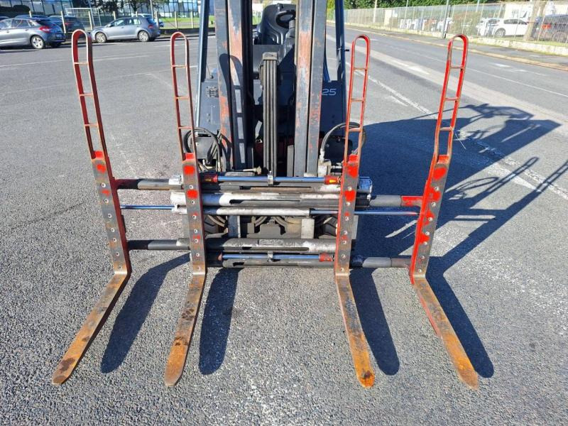 Seith DPK25C - Forks for Material handling equipment: picture 1 Seith DPK25C - Forks for Material handling equipment: picture 1