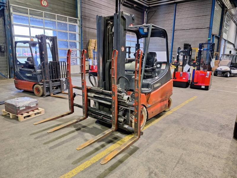 Seith DPK25C - Forks for Material handling equipment: picture 5 Seith DPK25C - Forks for Material handling equipment: picture 5