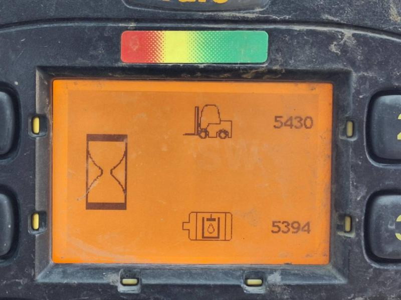 Electric forklift Yale ERP50VM: picture 17
