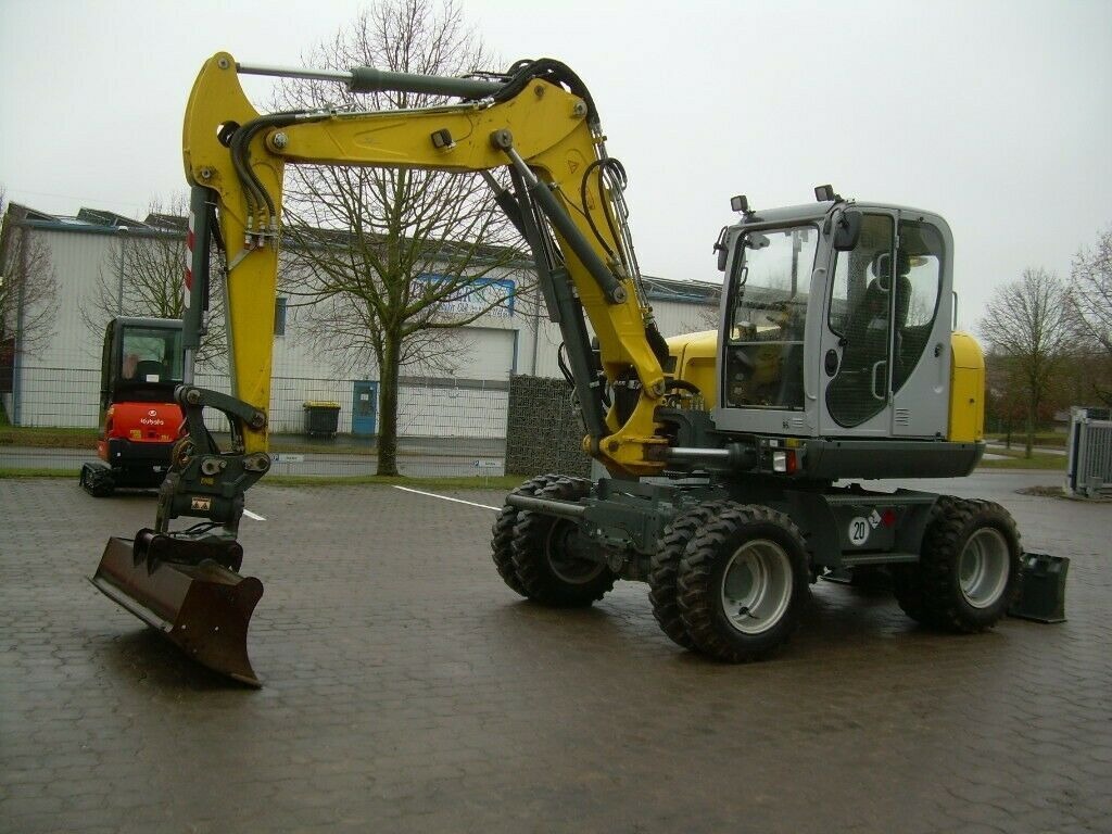 Wacker EW 100, Bj 20, 1750 BH, VA, Powertilt HS08, GL - Wheel excavator: picture 1 Wacker EW 100, Bj 20, 1750 BH, VA, Powertilt HS08, GL - Wheel excavator: picture 1