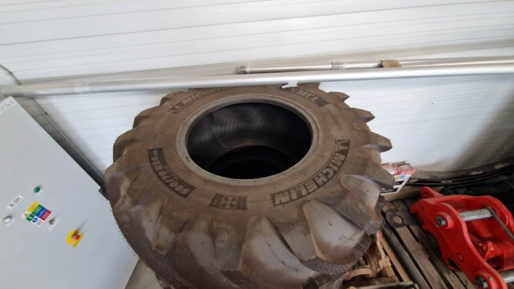 Michelin Reifen - Tire for Construction machinery: picture 2 Michelin Reifen - Tire for Construction machinery: picture 2