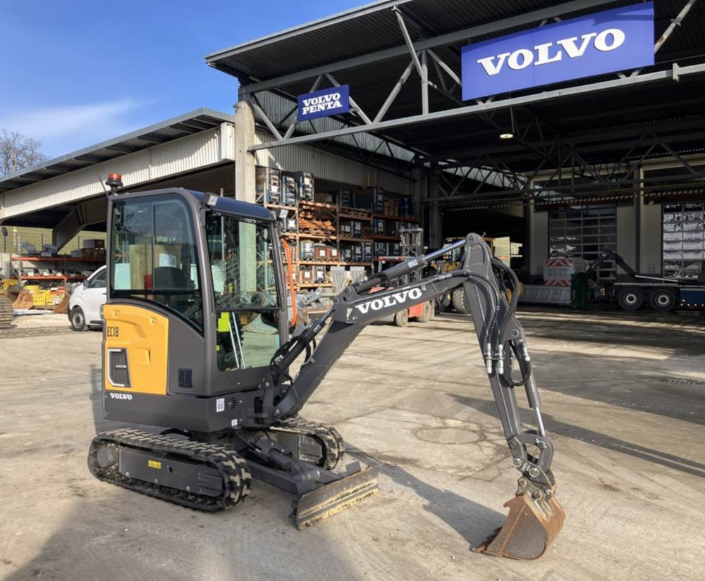 Volvo EC18E Electric - Mini excavator: picture 1 Volvo EC18E Electric - Mini excavator: picture 1