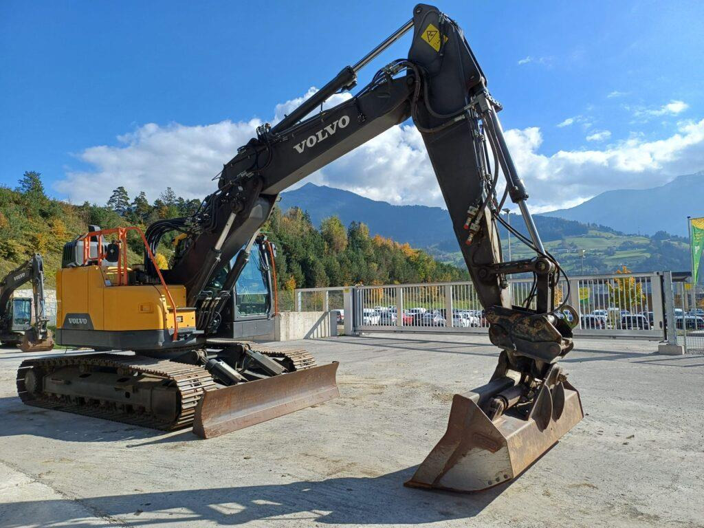 Volvo ECR235EL - Crawler excavator: picture 1 Volvo ECR235EL - Crawler excavator: picture 1
