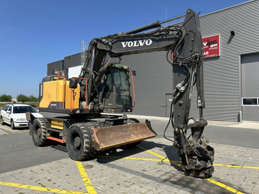 Volvo EWR150E - Wheel excavator: picture 1 Volvo EWR150E - Wheel excavator: picture 1