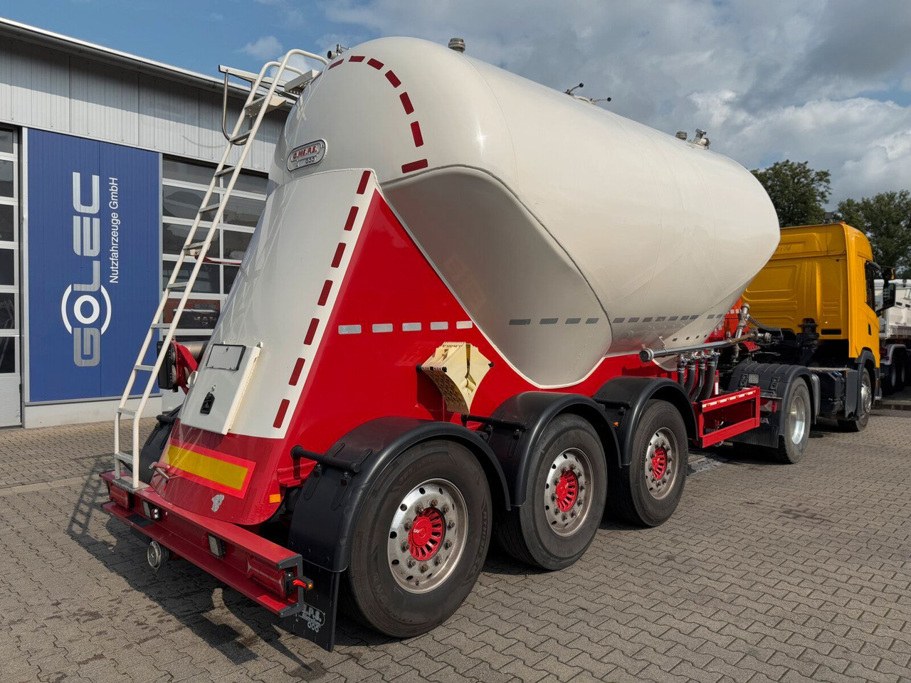 Feldbinder O.ME.P.S Silo Auflieger 27 m³ 3 Achs - Silo semi-trailer: picture 3 Feldbinder O.ME.P.S Silo Auflieger 27 m³ 3 Achs - Silo semi-trailer: picture 3