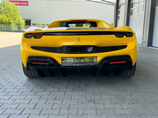Coupe Ferrari 296 GTB Coupe: picture 9