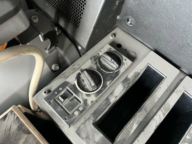 Road sweeper Hako Citymaster CM 2200 Kehrmaschine 2 m³: picture 15 Road sweeper Hako Citymaster CM 2200 Kehrmaschine 2 m³: picture 15