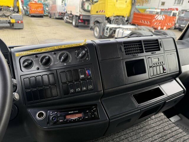 MAN TGA 18.360 4x2 HD-Kanalreiniger ASSMANN 6500 L - Vacuum truck: picture 3 MAN TGA 18.360 4x2 HD-Kanalreiniger ASSMANN 6500 L - Vacuum truck: picture 3