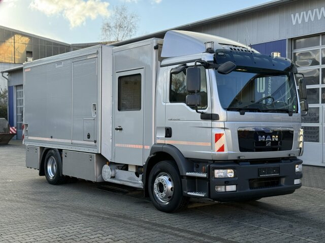 MAN TGM 15.290 Kanalreiniger HD Pumpe Müller Aufbau - Vacuum truck: picture 1 MAN TGM 15.290 Kanalreiniger HD Pumpe Müller Aufbau - Vacuum truck: picture 1