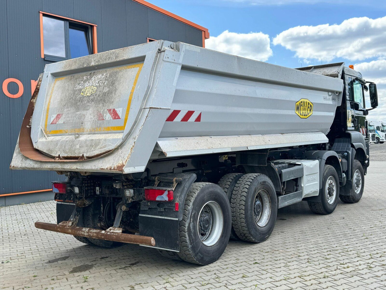 MAN TGS 35.460 8x6 BB Muldenkipper Meiller - Tipper: picture 5 MAN TGS 35.460 8x6 BB Muldenkipper Meiller - Tipper: picture 5