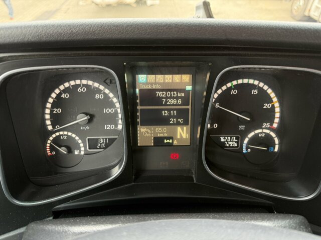 Mercedes-Benz ACTROS 2545 6x2 Pritsche Kran Palfinger PK20001K - Crane truck: picture 3 Mercedes-Benz ACTROS 2545 6x2 Pritsche Kran Palfinger PK20001K - Crane truck: picture 3