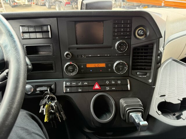 Mercedes-Benz ACTROS 2545 6x2 Pritsche Kran Palfinger PK20001K - Crane truck: picture 4 Mercedes-Benz ACTROS 2545 6x2 Pritsche Kran Palfinger PK20001K - Crane truck: picture 4