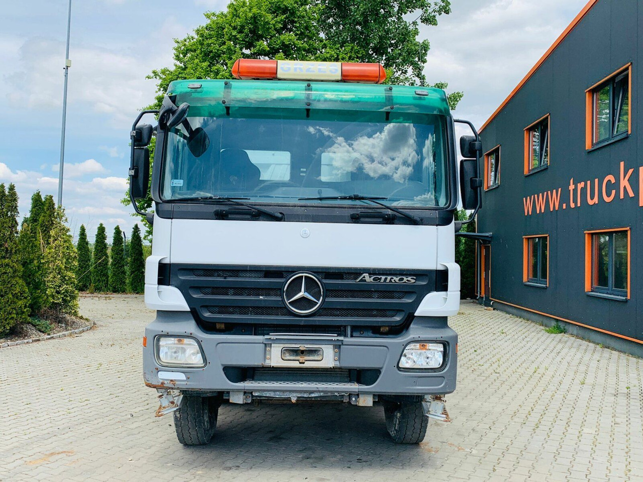 Tipper Mercedes-Benz ACTROS 4144 8x8 EURO4 DSK Meiller: picture 6