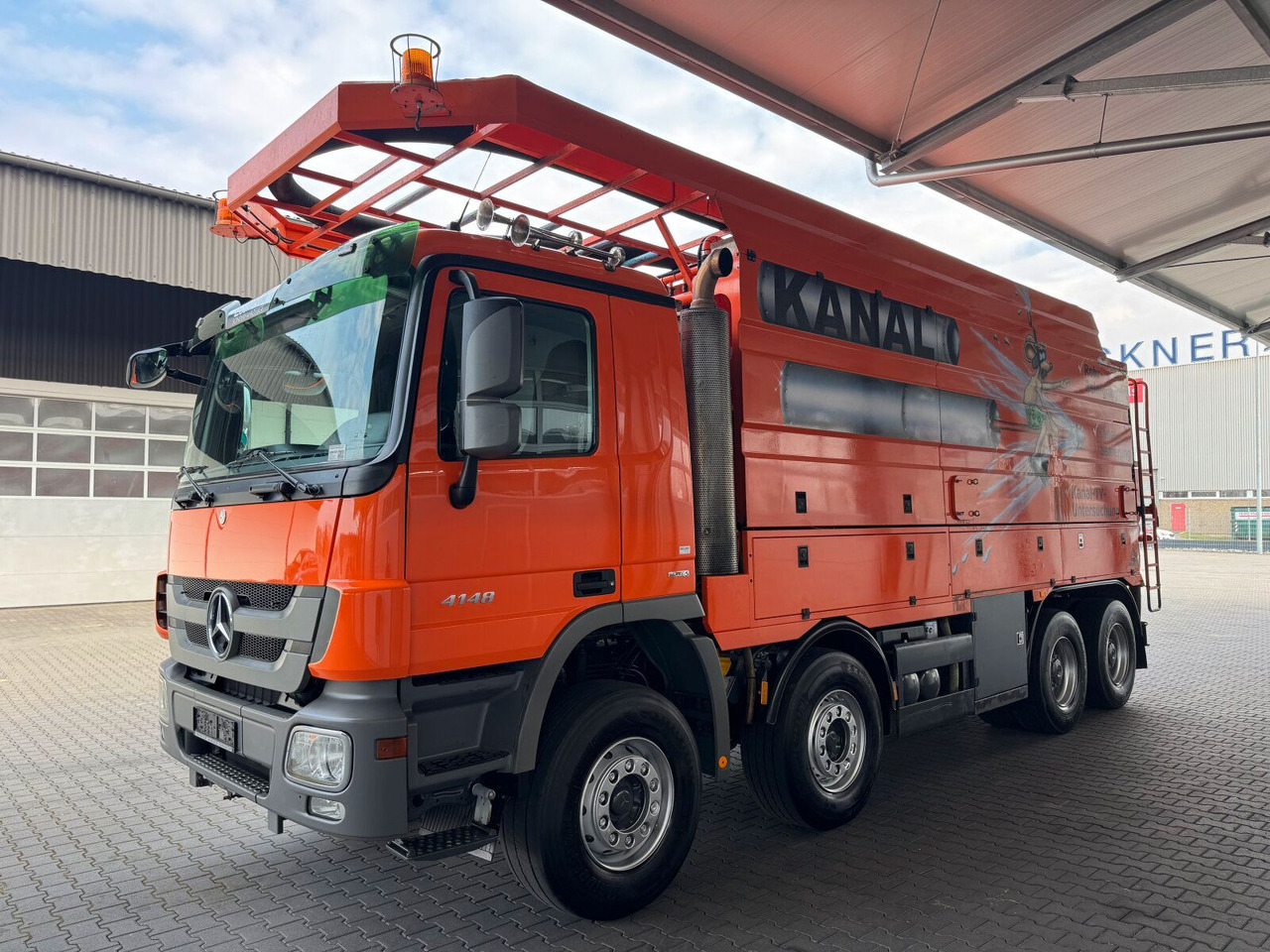 Mercedes-Benz ACTROS 4148 8x4 Kanalreiniger & Wasserrückgewinn - Vacuum truck: picture 2 Mercedes-Benz ACTROS 4148 8x4 Kanalreiniger & Wasserrückgewinn - Vacuum truck: picture 2