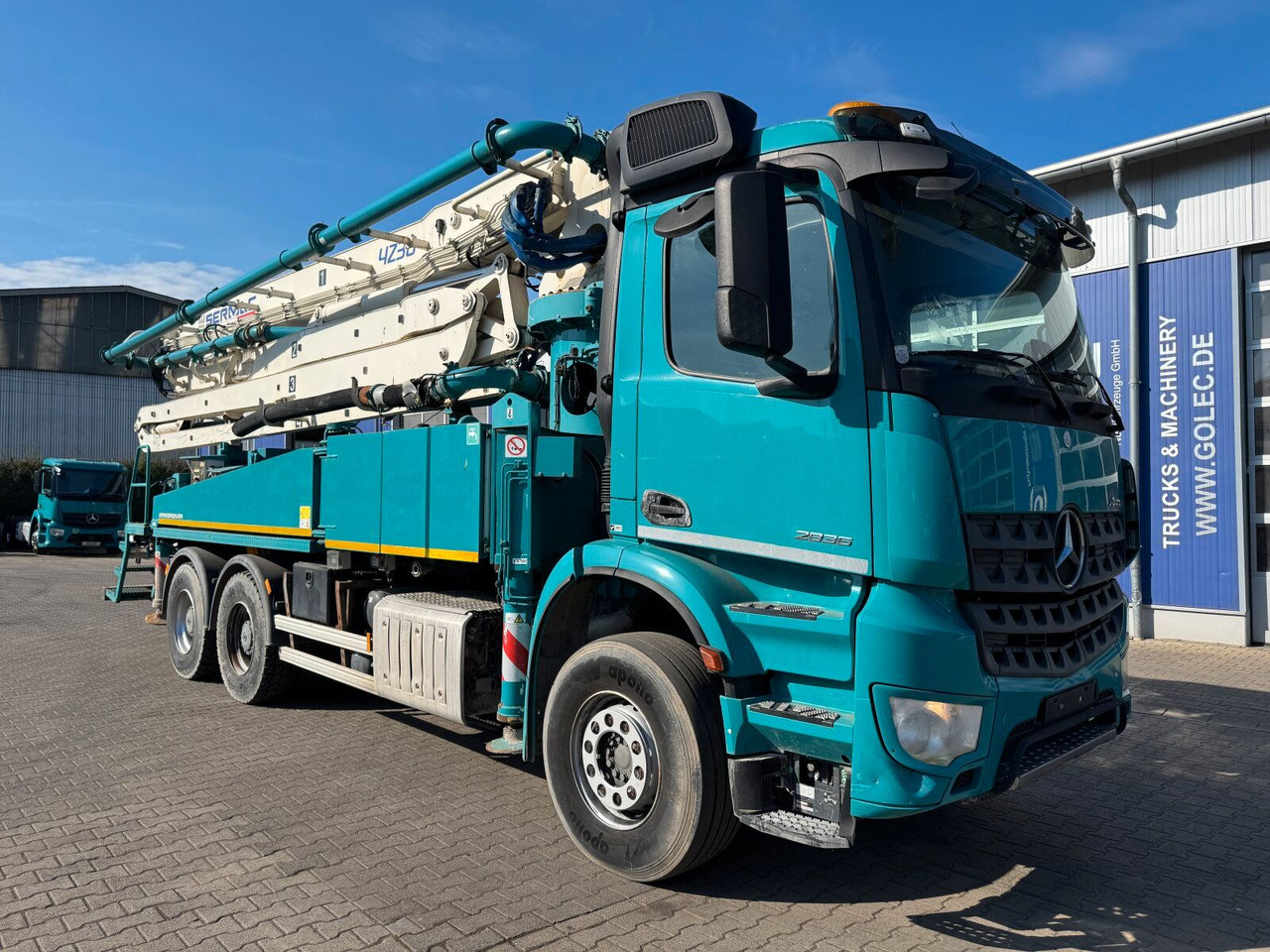 Mercedes-Benz AROCS 2836 6x4 Euro 6 Betonpumpe SERMAC 4Z38 - Concrete pump truck: picture 1 Mercedes-Benz AROCS 2836 6x4 Euro 6 Betonpumpe SERMAC 4Z38 - Concrete pump truck: picture 1