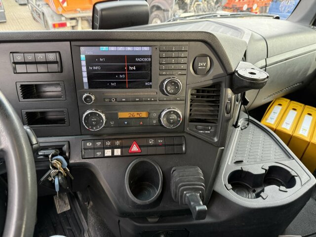 Mercedes-Benz AROCS 3251 8x4 Putzmeister BSF 46-5.16 HLS - Concrete pump truck: picture 3 Mercedes-Benz AROCS 3251 8x4 Putzmeister BSF 46-5.16 HLS - Concrete pump truck: picture 3