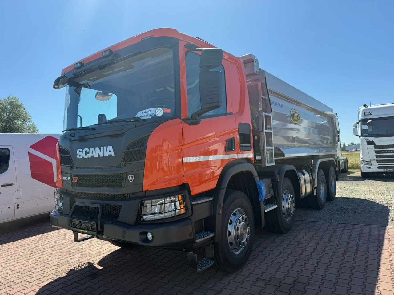 Scania P 420 8x4 Kipper Meiller Euro 6 - Skip loader truck: picture 3 Scania P 420 8x4 Kipper Meiller Euro 6 - Skip loader truck: picture 3