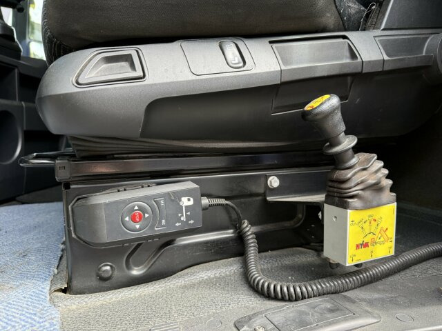 Mercedes-Benz ACTROS 1846 4x4 HAD Eur 6 Kipphydraulik Retarder - Tractor unit: picture 2 Mercedes-Benz ACTROS 1846 4x4 HAD Eur 6 Kipphydraulik Retarder - Tractor unit: picture 2