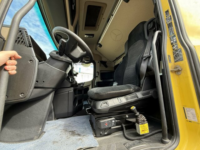 Mercedes-Benz ACTROS 1846 4x4 HAD Eur 6 Kipphydraulik Retarder - Tractor unit: picture 3 Mercedes-Benz ACTROS 1846 4x4 HAD Eur 6 Kipphydraulik Retarder - Tractor unit: picture 3