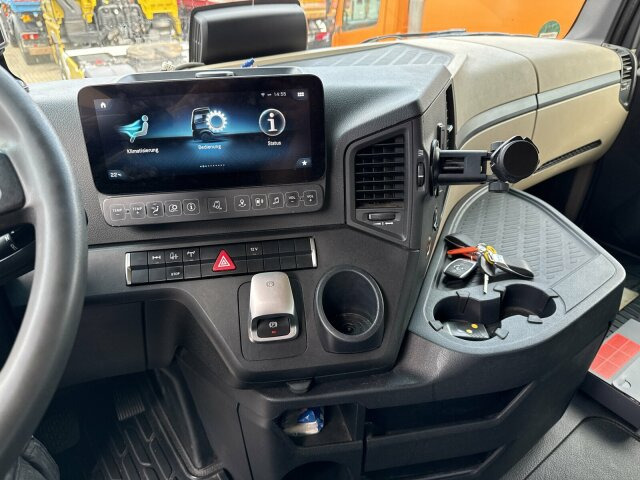 Mercedes-Benz ACTROS 1846 4x4 HAD Euro 6 Kipphydraulik - Tractor unit: picture 3 Mercedes-Benz ACTROS 1846 4x4 HAD Euro 6 Kipphydraulik - Tractor unit: picture 3