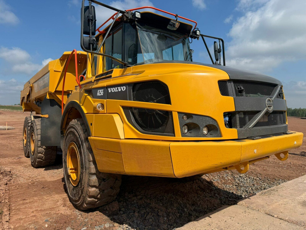 Volvo A25G Dumper 22,7 Ton TOP gepflegt - Tipper: picture 2 Volvo A25G Dumper 22,7 Ton TOP gepflegt - Tipper: picture 2